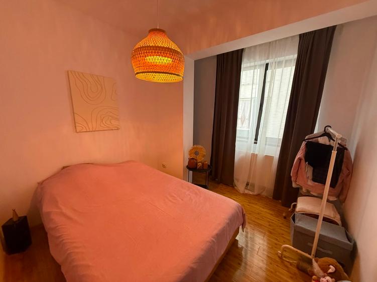Apartament 2 camere vanzare., 5 minute metrou Jiului.