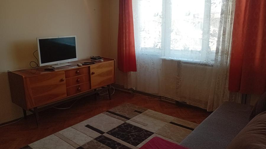 De inchiriat apartament cu 2 camere Podgoria