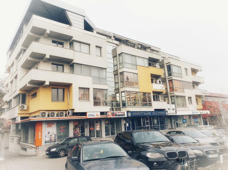 Birou pe Observatorului