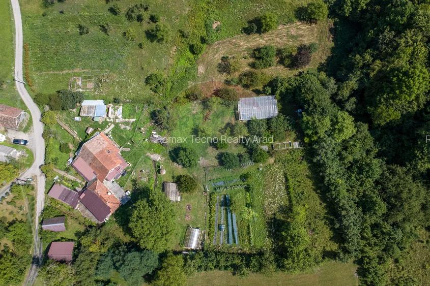 Casă  cu 10 camere in 2 corpuri de cladire (se pot vinde separat) - 31