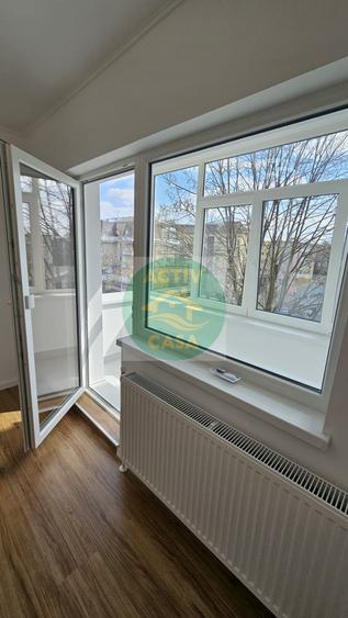 Apartament 3 camere, 3 balcoane, zona Piata Mare