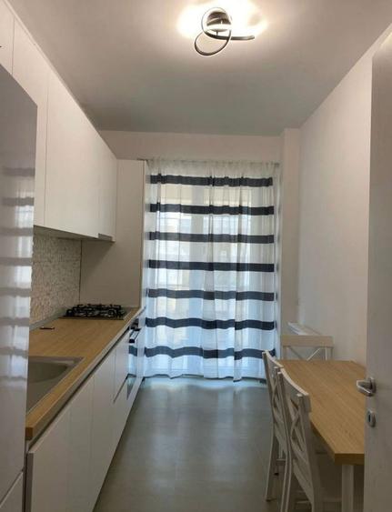 Inchiriez Apartament 2 Camere
