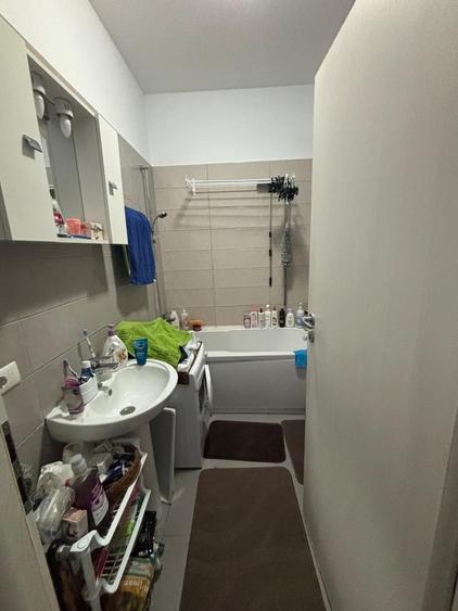 APARTAMENT 2 CAMERE SEMIDECOMANDAT