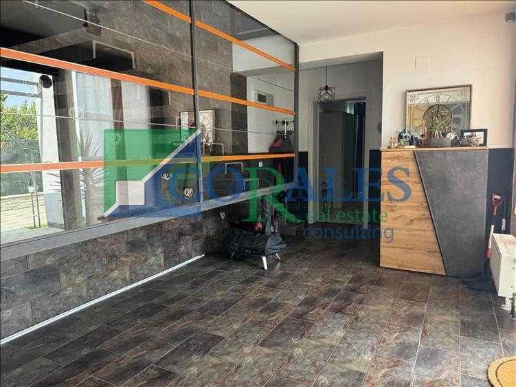 Design modern, utilat si mobilat, zona buna!