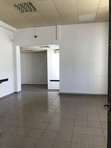 Spatiu  50 mp, in complex comercial