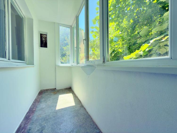 Apartament 2 camere, Podgoria – etaj intermediar