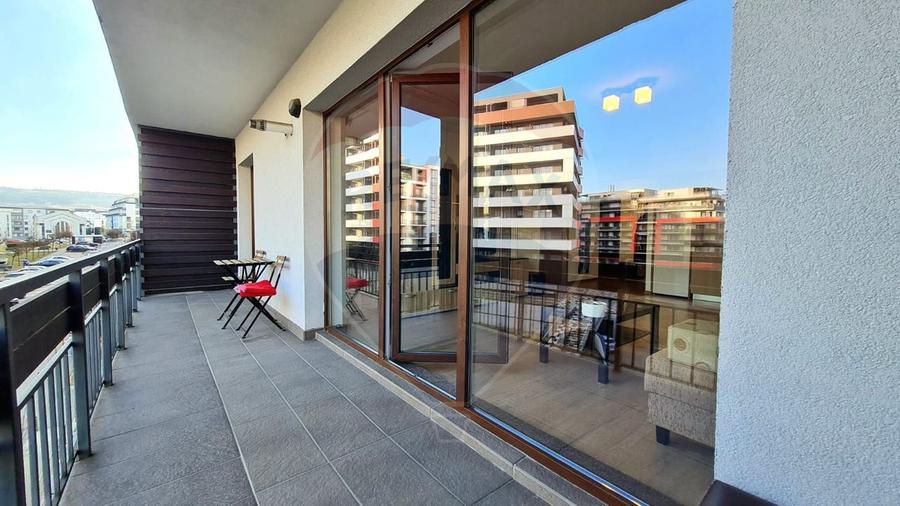 Apartament cu 2 camere si terasa de închiriat în zona Buna Ziua