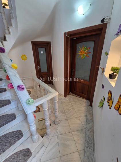 Piata Muncii/Vatra Luminoasa/Casa 6 Camere de Inchiriat/ - 15