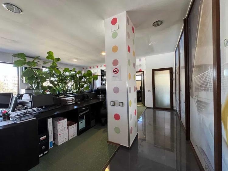 De vânzare | Apartament/Birou 135 mp | 2 terase | Panoramă | Iris