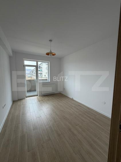 Spatiul comercial, 52 mp, parcare, zona Terra - 2