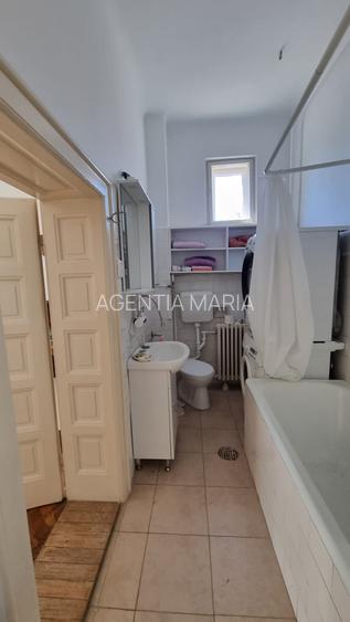 Casa individuala cu teren 421 mp zona Titulescu 119000 Euro - 16