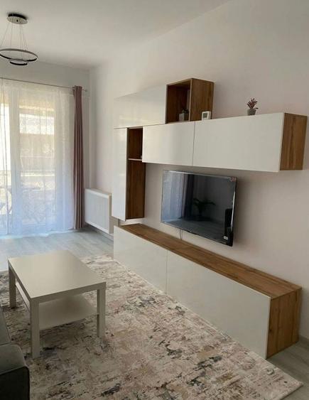 Inchiriez Apartament 2 Camere
