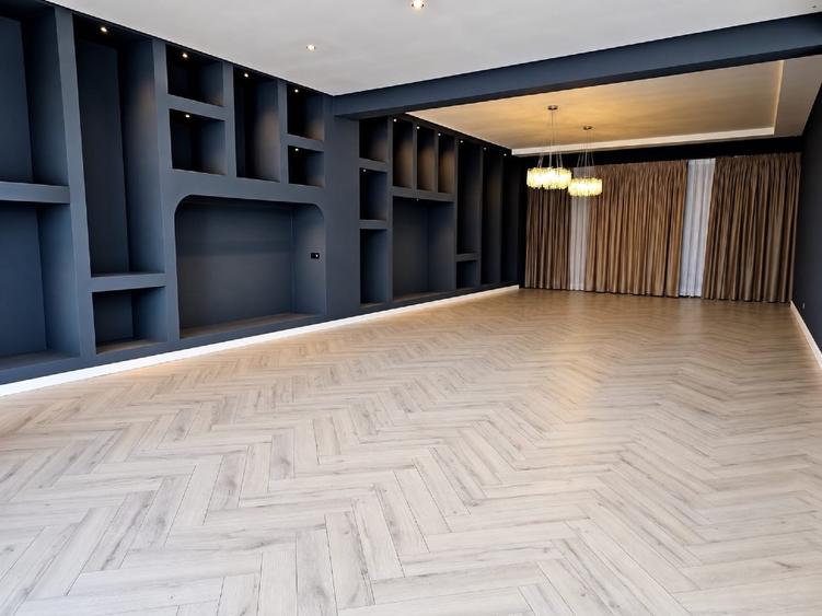 Spatiu comercial 184 mp - Ghimbav - pretabil showroom/ cabinet / birouri