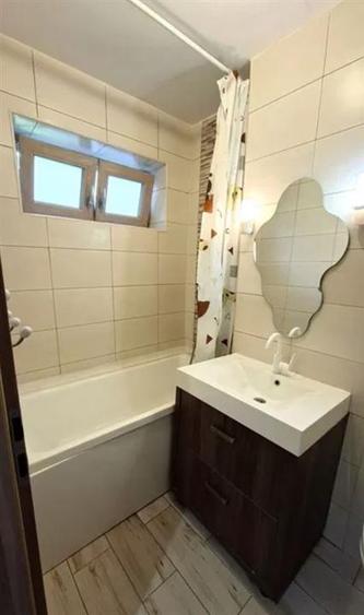 Apartament 2 camere semidecomandat, Podu Ros - Sens Giratoriu