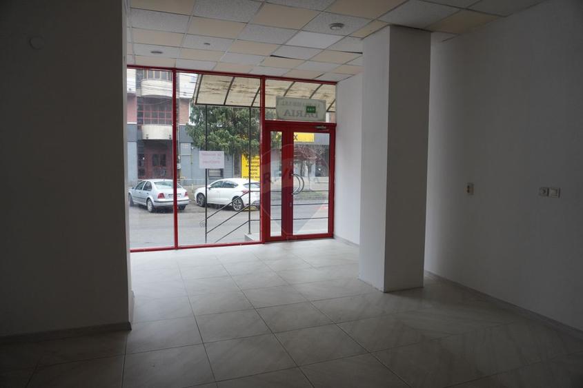 Spațiu comercial de 35mp de închiriat
