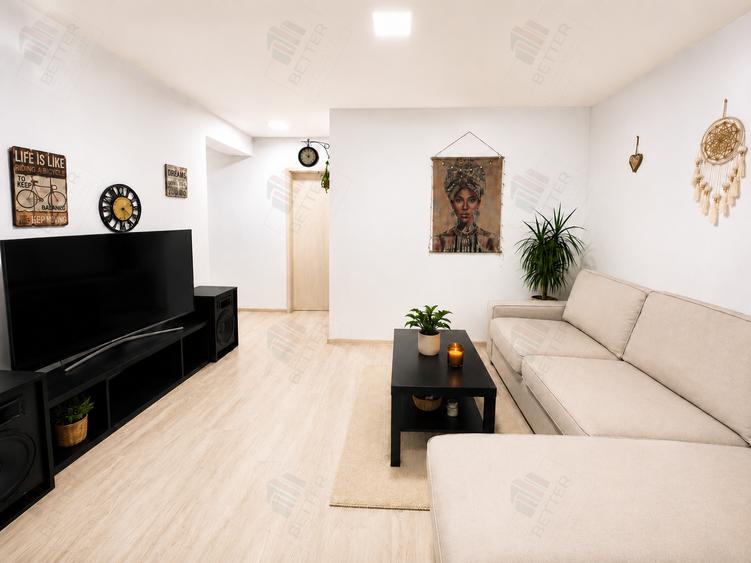 Apartament 3 camere decomandat - Str. Solstițiului