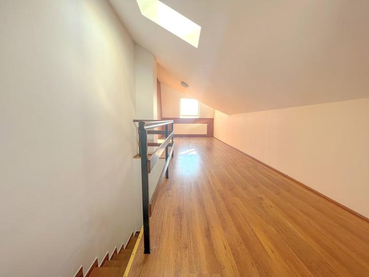 Casa 194 mp, garaj si teren 590 mp, Ghimbav