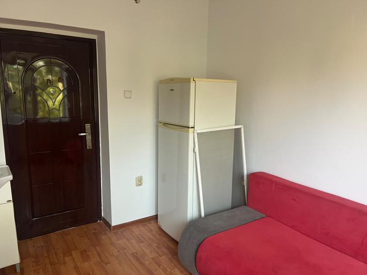 Cameră de cămin de vânzare, 11 mp, etaj 3, zona Gării