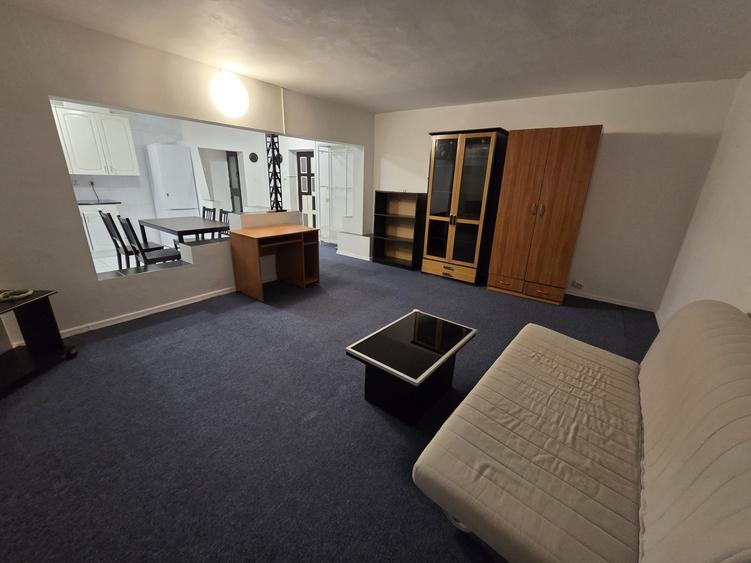 Piata Muncii / Apartament doua camere / 5 minute metrou