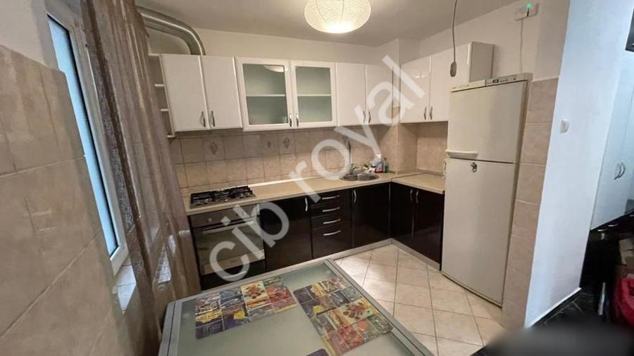 Inchiriez apt. 3 cam. Drm. Taberei, renovat,langa metrou C-tin Brancusi, parcare