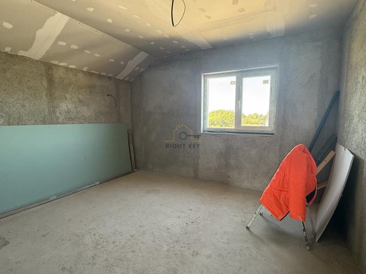 Casa P+M+Pod, 5 camere, Pompa de caldura, Ciorogarla! Comision 0%!