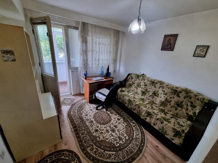 Ultracentral- apartament 3 camere decomandat cu 2 balcoane