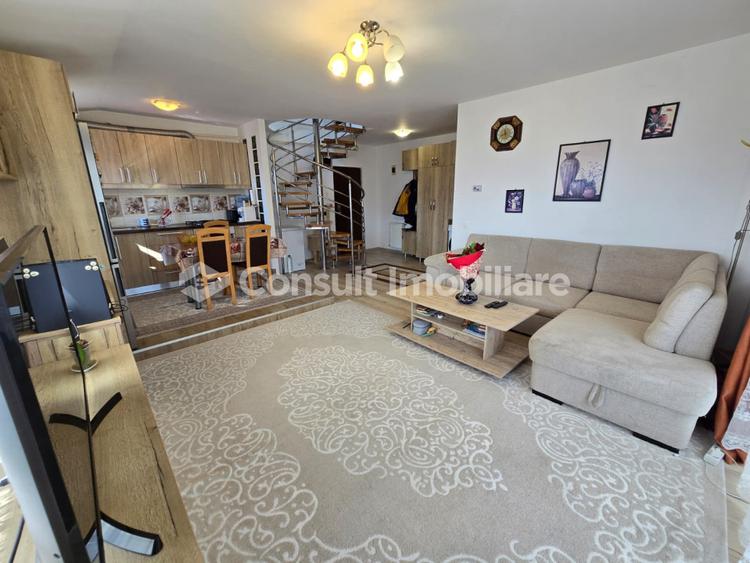 Apartament 3 camere spatios | Zona VIVO | Scara interioara