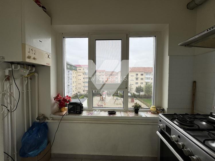 Apartament 2 camere decomandat, etaj 3/4 , pivnita - Valea Aurie Sibiu - 9
