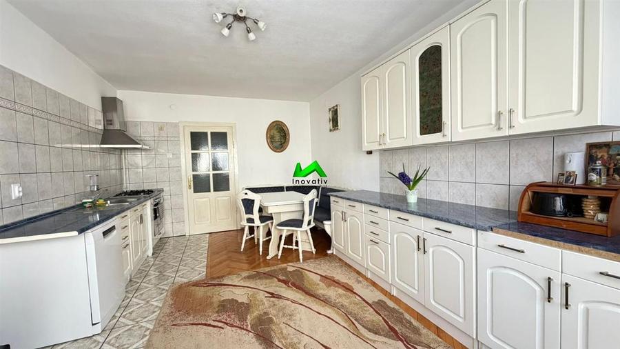 Apartament la vila de inchiriat 3 camere Sibiu Strand