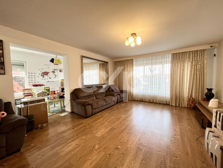 De vanzare vila individuala 7 camere mobilata si utilata complex Corbeanca