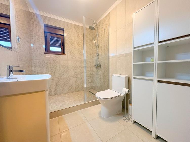 Duplex elegant în Dumbrăvița – zona IKEA | garaj, terasă și panouri fotovoltaice