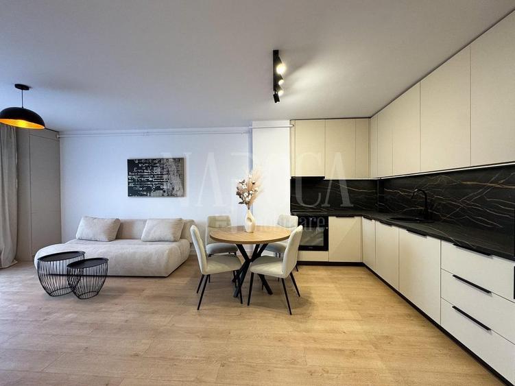 Apartament 2 camere de vanzare in Floresti