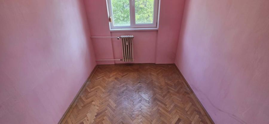 Ap 3 cam tip T de vânzare, str Războieni-AP1467