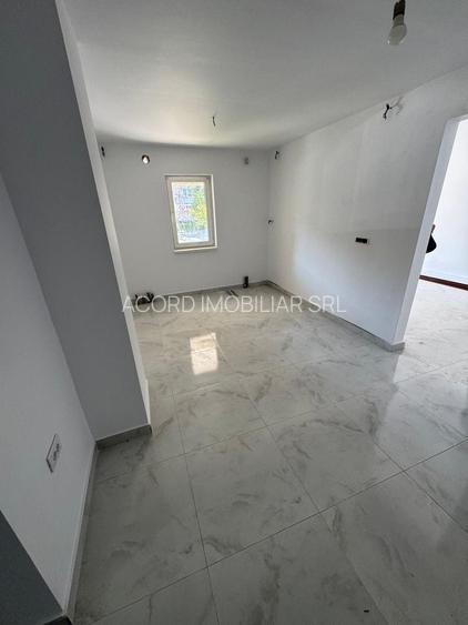 Apartament 2 camere decomandat-Spatiu comercial-zona Inel2 - 2