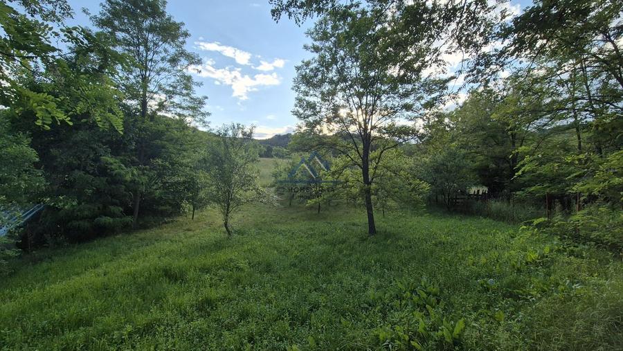 Teren intravilan 1201 mp – Curtea de Arges, Strada Haiducesti