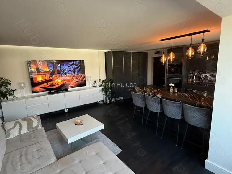 Apartament 2 camere, semidecomandat, Ultracentral