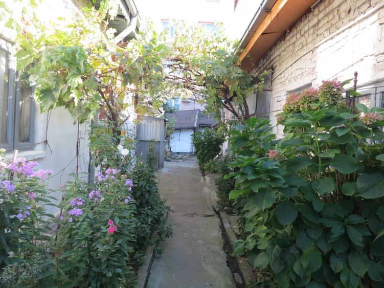 Teren 640 mp, desch. 15 m, zona Plevnei-Dinicu Golescu