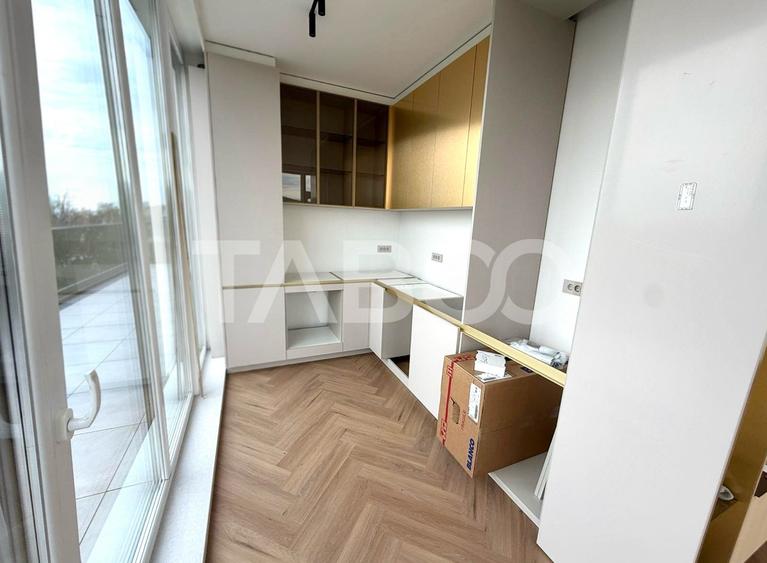 Penthouse de vanzare zona Intre Lacuri vedere panoramica ultrafinisat