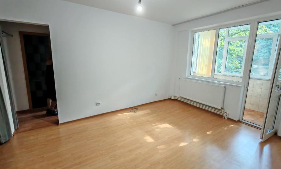 Apartament 3 camere Micro 17