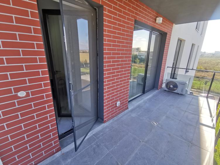 ROANDY-Apartament modern ,prima inchiriere Mrs Albert