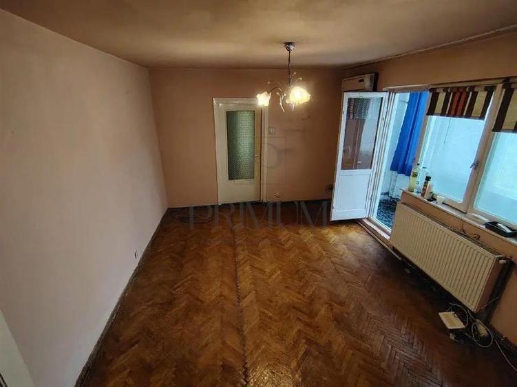 Cetatii - 2 Camere - Etaj 1 - Centrala proprie
