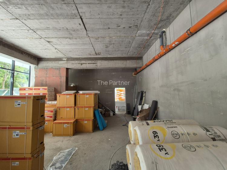 SPAȚIU COMERCIAL DE VÂNZARE - BLOC NOU - 10