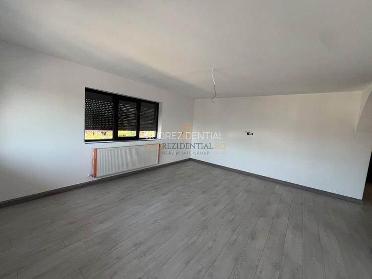 Vila individuala cu 7 camere, 5 dormitoare, teren 363 mp-Com. Berceni - 10