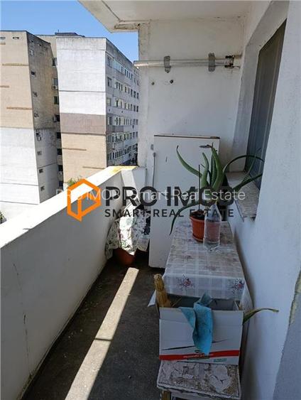 Apartament 3 camere cf 1 decomandat zona Micro 5 - 9