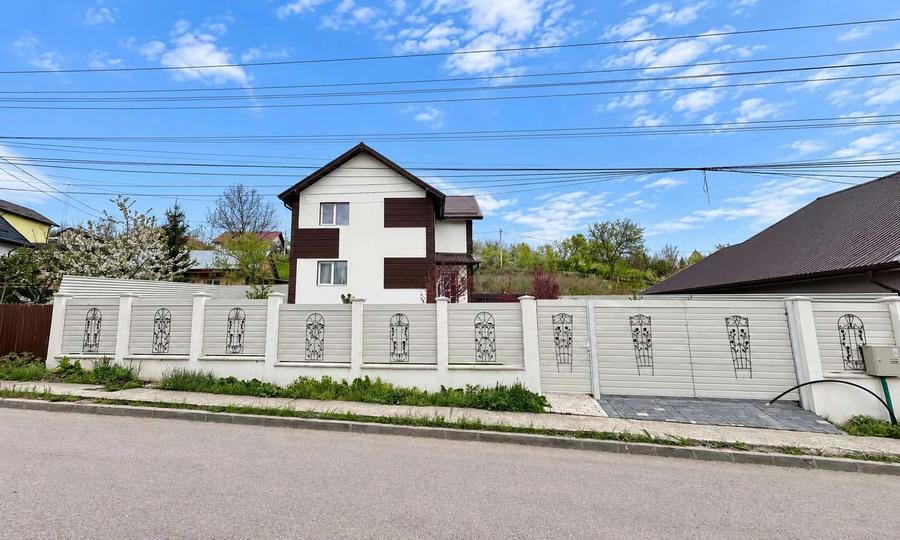 Vilă Valea Lupului, 169 mp utili, 720 mp teren, 5 camere, construcție 2025, mobilată si utilata