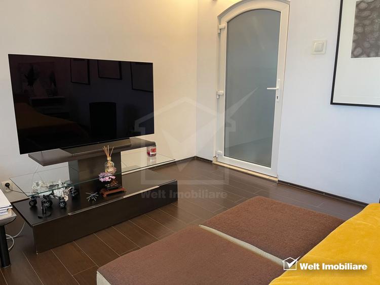 Apartament 4 camere in zona Plopilor