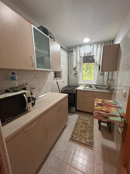 Apartament 4 camere -Zona Sud - etaj 1/4