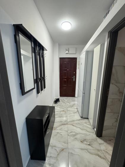 Apartament 2 camere, 39 mp, zona Craiovita Noua-Racheta
