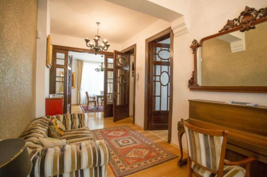 Casa Vila Floreasca de inchiriat 400 mp utili