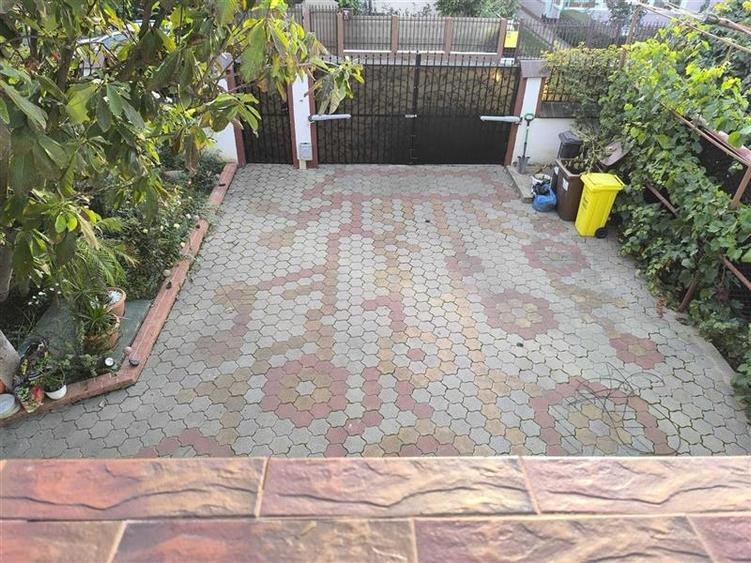 Casa P+1, 4 camere, teren 760 mp, zona Tache